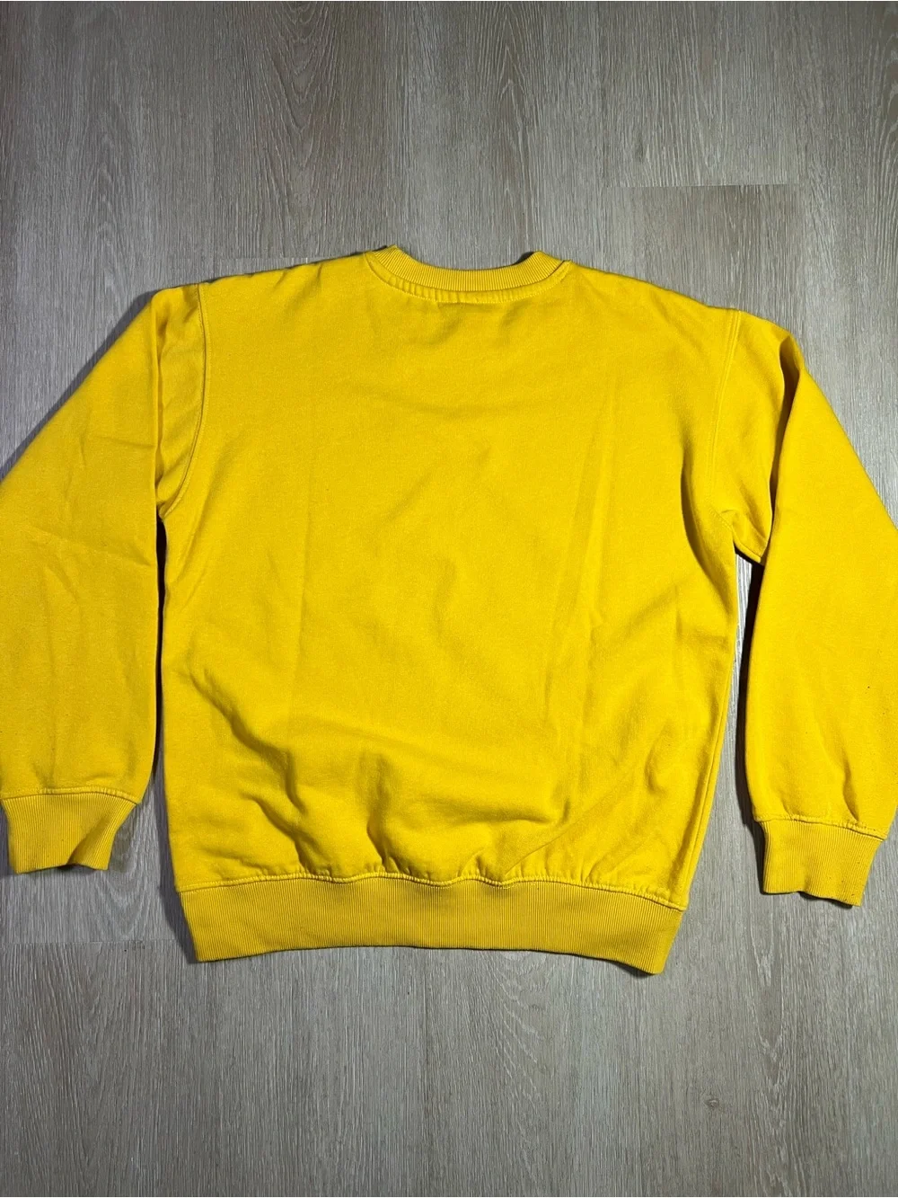 Yellow Peanuts Graphic Crewneck Sweatshirt Cozy Retro Classic - Picture 7 of 9